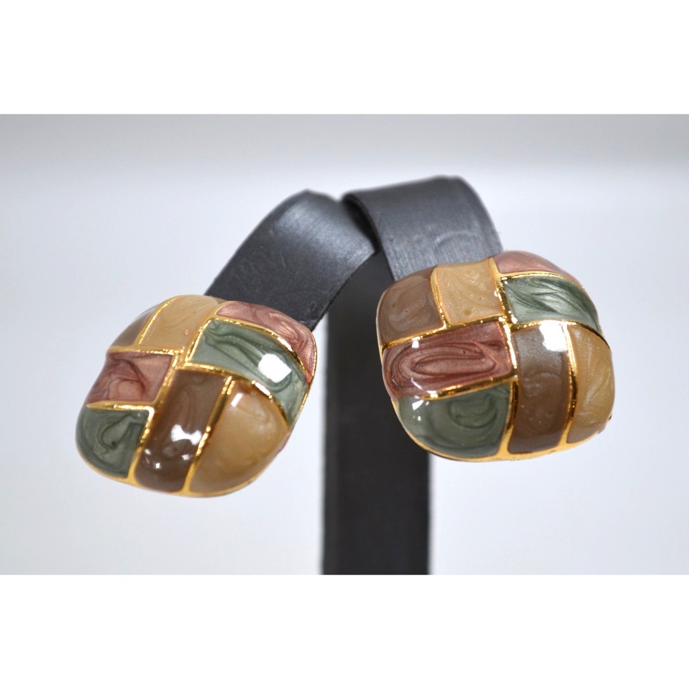 Vintage Gold Tone Clip On Art Deco Earrings Enamel Coating Pastel Colors 1"